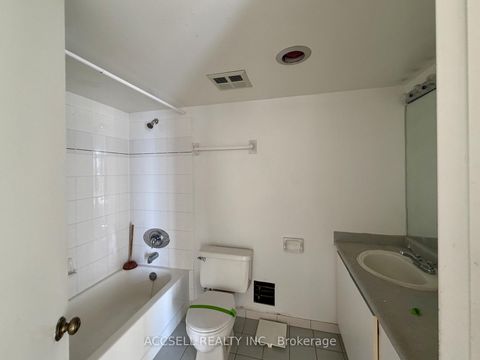 Photo 10 at 1714 - 1 Rowntree Road, Jamestown, Toronto