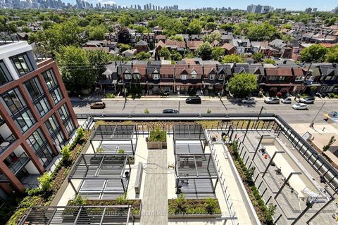 Photo 31 at 834 - 858 Dupont Street, Junction, Toronto