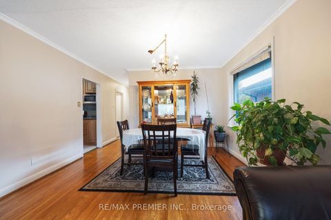 Photo 12 at 35 Barkwin Drive, Beaumonde Heights, Toronto