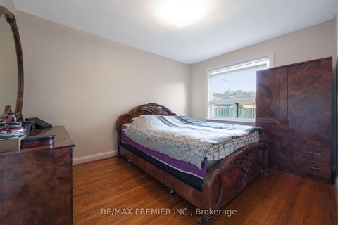 Photo 22 at 35 Barkwin Drive, Beaumonde Heights, Toronto