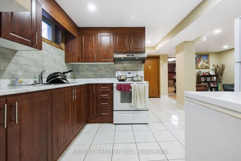 Photo 35 at 35 Barkwin Drive, Beaumonde Heights, Toronto