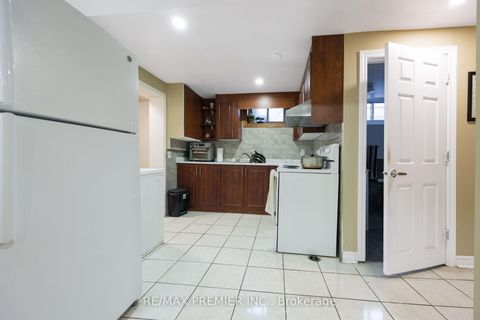 Photo 36 at 35 Barkwin Drive, Beaumonde Heights, Toronto