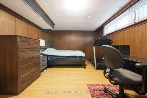Photo 40 at 35 Barkwin Drive, Beaumonde Heights, Toronto