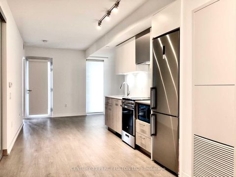 Photo 2 at 839 - 251 Jarvis Street, Yonge Corridor, Toronto
