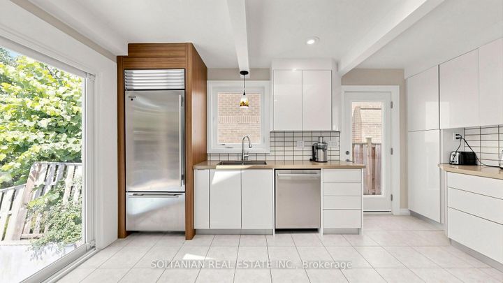 Photo 15 at 57 Sumner Heights Drive, Bayview Village, Toronto
