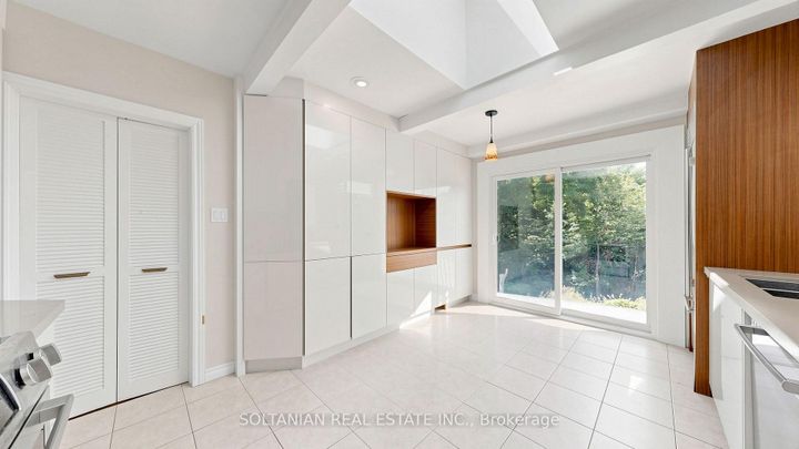 Photo 16 at 57 Sumner Heights Drive, Bayview Village, Toronto