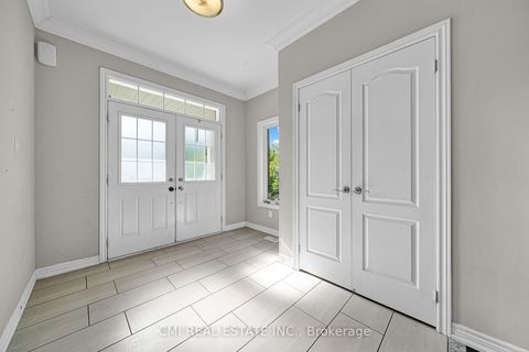 Photo 2 at 21 Scotia Road, Sutton & Jackson's Point, Georgina