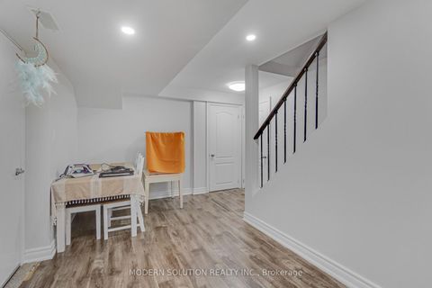 Photo 42 at 4 Overhold Crescent, Jefferson, Richmond Hill