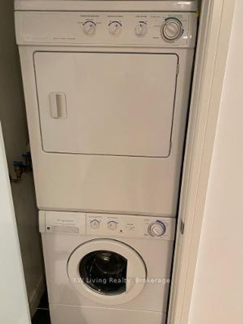 Photo 15 at Th102 - 112 George Street, Moss Park, Toronto