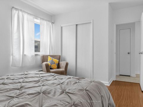 Photo 18 at 404 - 8 Kingsbridge Court, Branson, Toronto
