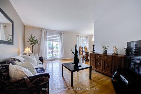 Photo 7 at 9 Wheatsheaf Crescent, Black Creek, Toronto