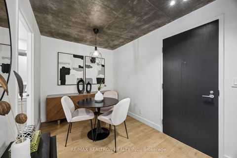 Photo 12 at 512 - 1005 King Street W, Niagara, Toronto