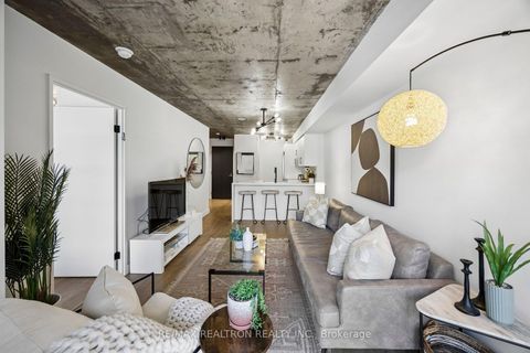 Photo 18 at 512 - 1005 King Street W, Niagara, Toronto