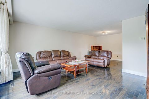 Photo 7 at 20 Zealand Road, Richview, Toronto