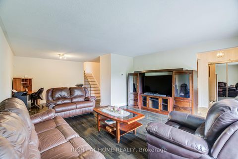 Photo 10 at 20 Zealand Road, Richview, Toronto