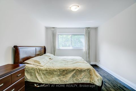 Photo 34 at 20 Zealand Road, Richview, Toronto