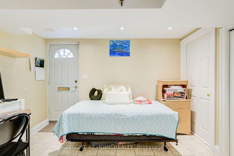 Photo 39 at 20 Zealand Road, Richview, Toronto