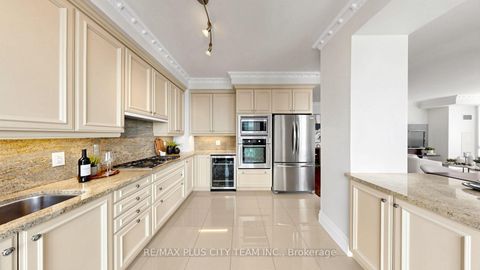 Photo 8 at 4302 - 16 Harbour Street, Waterfront Communities C1, Toronto