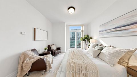 Photo 15 at 4302 - 16 Harbour Street, Waterfront Communities C1, Toronto
