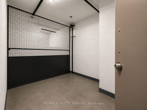 Photo 31 at 4302 - 16 Harbour Street, Waterfront Communities C1, Toronto