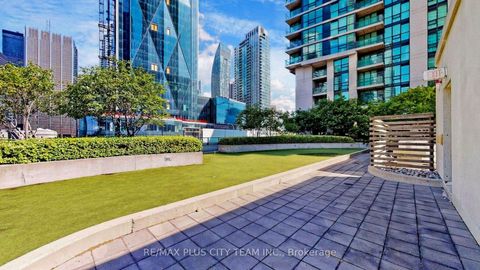 Photo 44 at 4302 - 16 Harbour Street, Waterfront Communities C1, Toronto