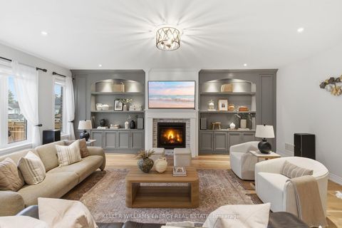 Photo 13 at 199A South Channel Drive, Keswick North, Georgina