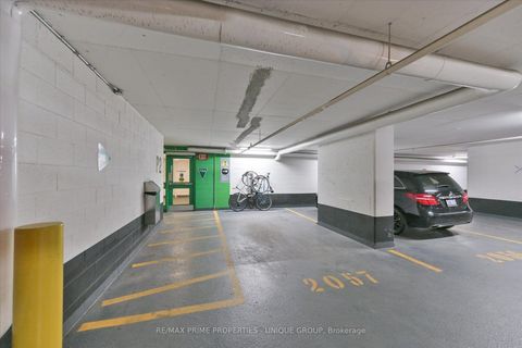 Photo 20 at 3508 - 15 Iceboat Terrace, Waterfront Communities C1, Toronto