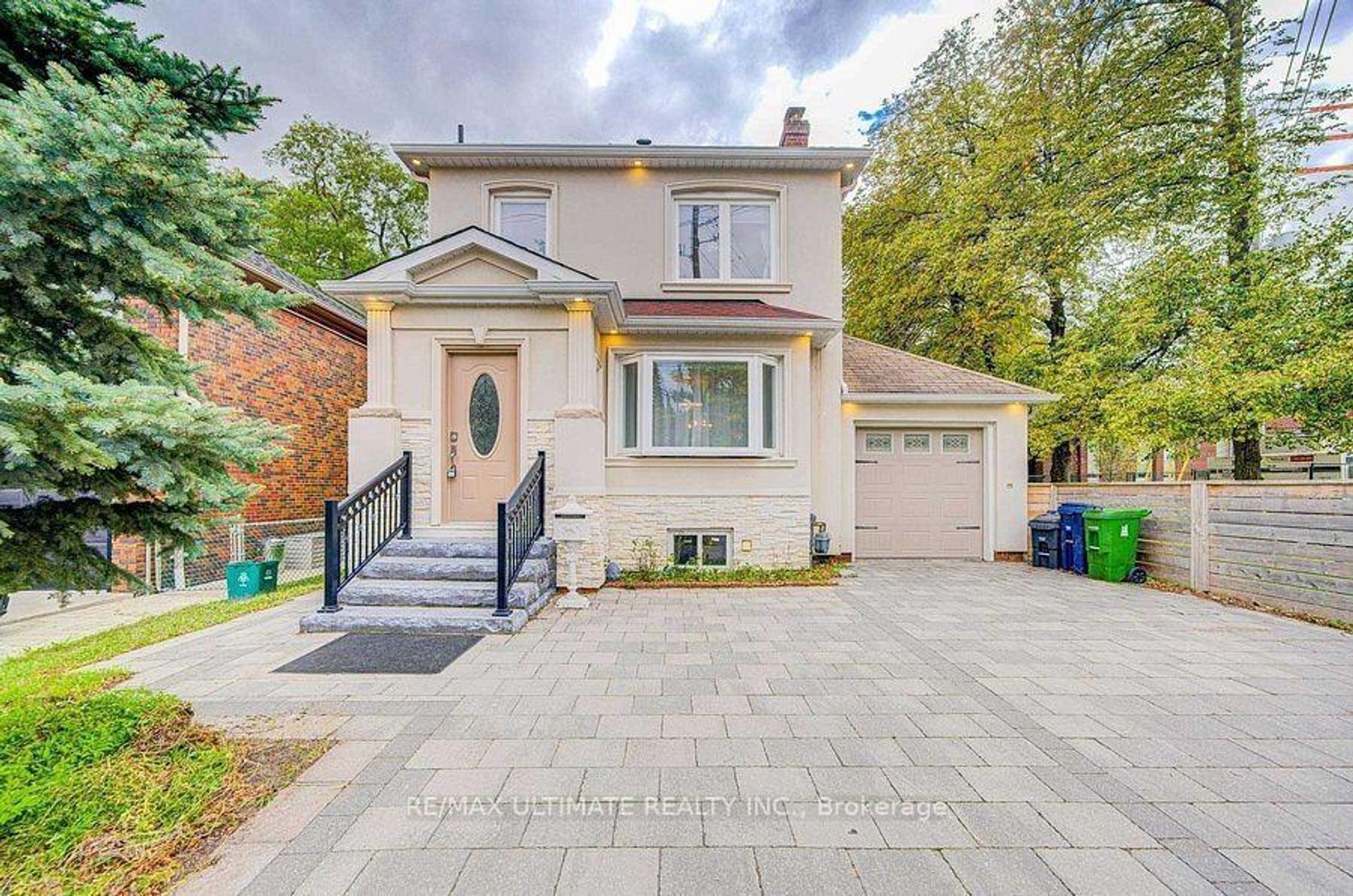 663 Eglinton Avenue E, Leaside, Toronto 