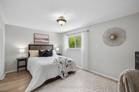 Photo 27 at 116 Woodroof Crescent, Bayview Wellington, Aurora