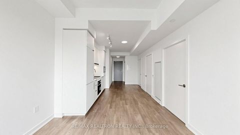 Photo 10 at N1105 - 7 Golden Lion Heights, Newtonbrook East, Toronto