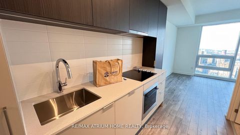 Photo 3 at 4705 - 89 Church Street, Yonge Corridor, Toronto