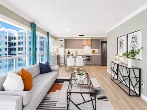 Photo 10 at 318 - 352 Front Street W, Waterfront Communities C1, Toronto