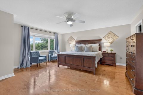 Photo 9 at 669 Kingsmere Avenue, Wyndham, Newmarket