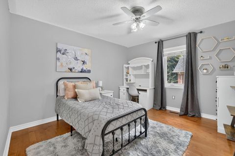 Photo 14 at 669 Kingsmere Avenue, Wyndham, Newmarket