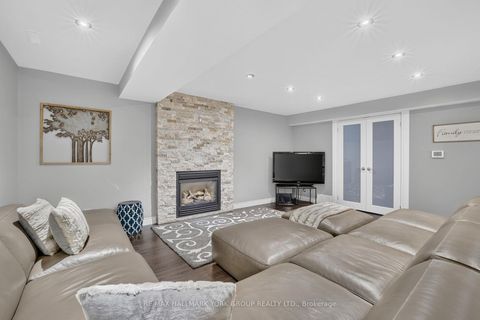 Photo 16 at 669 Kingsmere Avenue, Wyndham, Newmarket