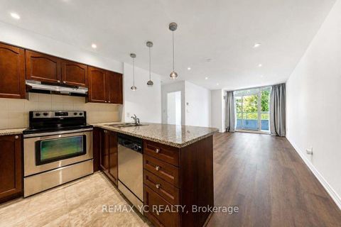 Photo 3 at 216 - 35 Hollywood Avenue, Willowdale East, Toronto