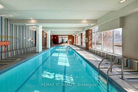 Photo 15 at 216 - 35 Hollywood Avenue, Willowdale East, Toronto