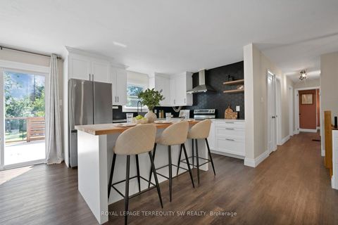 Photo 9 at 2249 Willard Avenue, Alcona, Innisfil