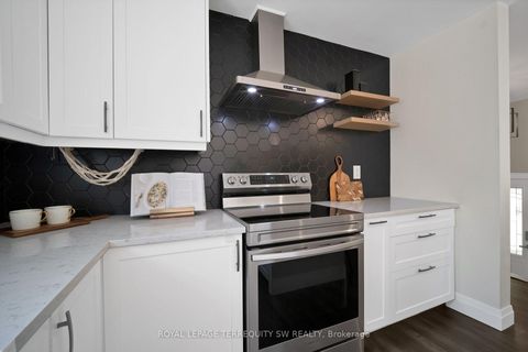 Photo 17 at 2249 Willard Avenue, Alcona, Innisfil