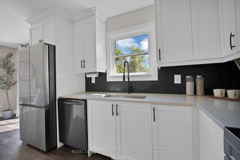 Photo 18 at 2249 Willard Avenue, Alcona, Innisfil
