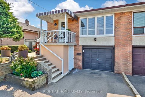 Photo 1 at 25 Larchwood Road, Jane Heights, Toronto