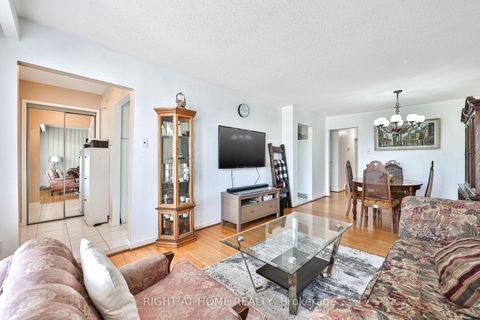Photo 8 at 25 Larchwood Road, Jane Heights, Toronto