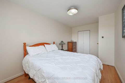 Photo 23 at 25 Larchwood Road, Jane Heights, Toronto