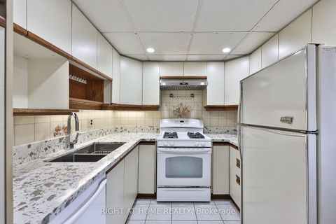 Photo 31 at 25 Larchwood Road, Jane Heights, Toronto