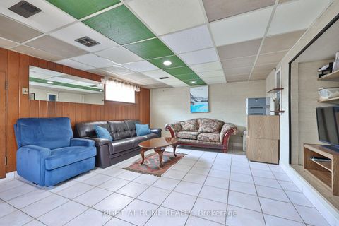 Photo 33 at 25 Larchwood Road, Jane Heights, Toronto