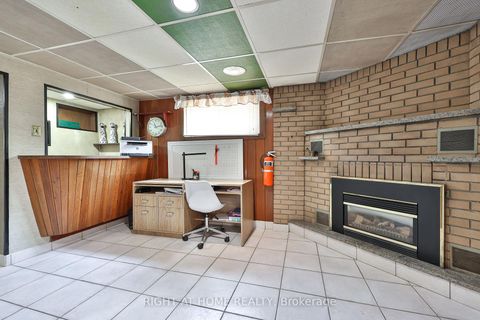 Photo 35 at 25 Larchwood Road, Jane Heights, Toronto