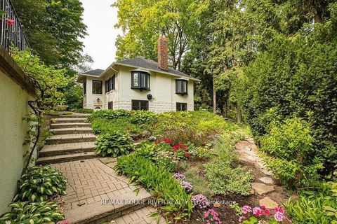 Photo 1 at 11 Donwoods Drive, York Mills, Toronto