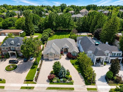 Photo 2 at 16 Boyle Drive, South Richvale, Richmond Hill