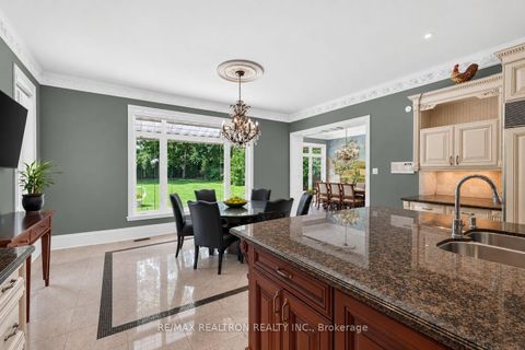 Photo 12 at 16 Boyle Drive, South Richvale, Richmond Hill