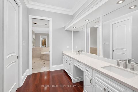 Photo 20 at 16 Boyle Drive, South Richvale, Richmond Hill